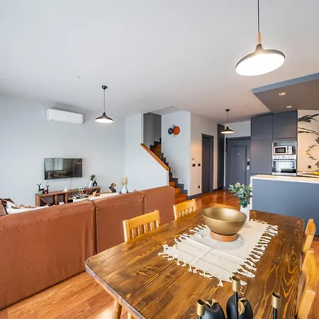 Apartamento Beyoglu Benesta Residence, 2 Bedroom Duplex No-205